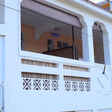 Mauri Holidays 'Budgeted Apartment' Ла-Голет Номер фото